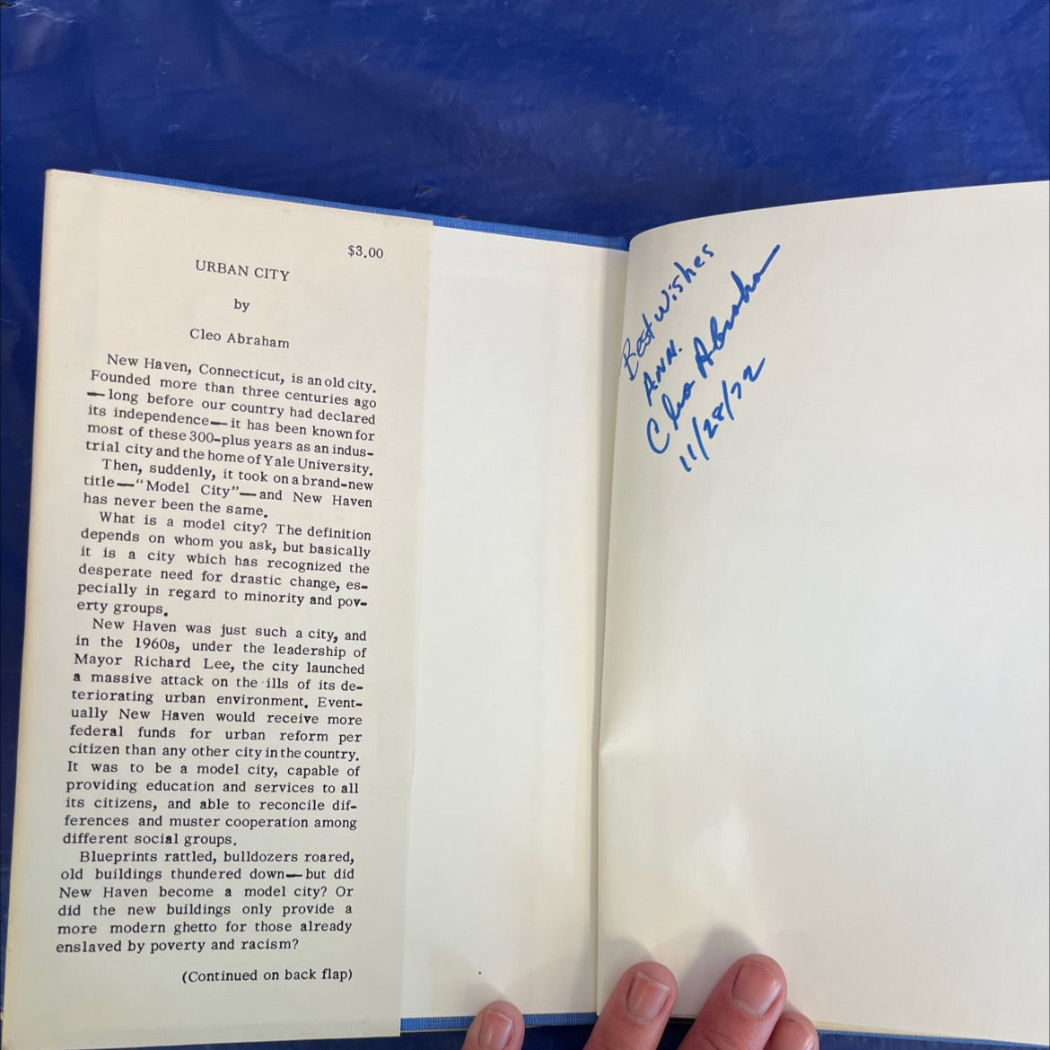 SIGNED Urban City book, by Cleo Abraham, 1972 Hardcover Hearthstone Book Edition image 4