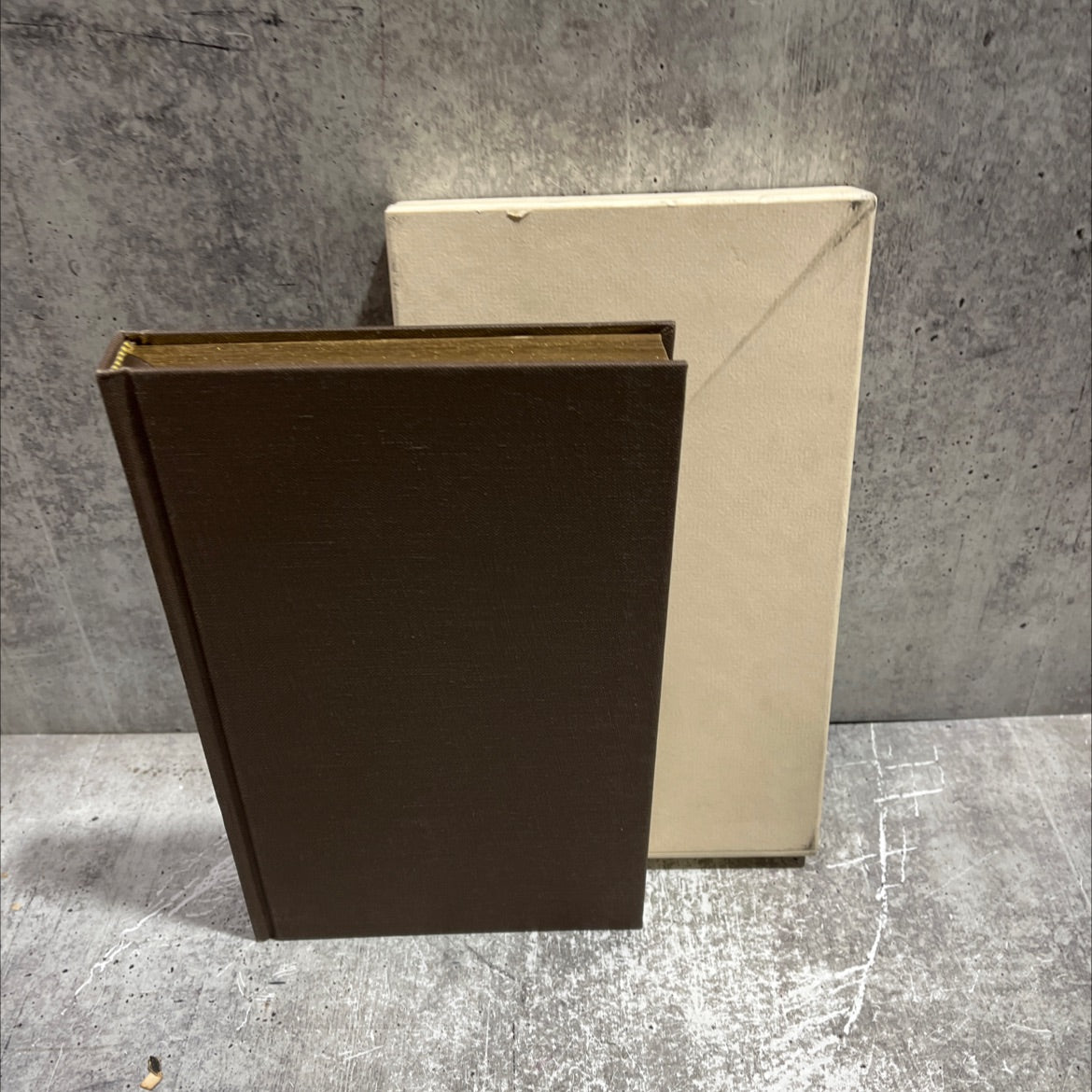 a collection of early american almanacs book, by unknown, 1986 Hardcover image 4