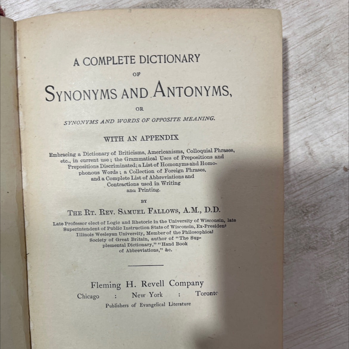 a complete dictionary of synonyms and antonyms, or synonyms and words of opposite meaning book, by samuel fallows, 1998 image 2