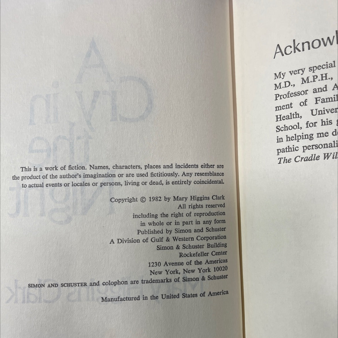 a cry, in the night book, by mary higgins clark, 1982 Hardcover image 3