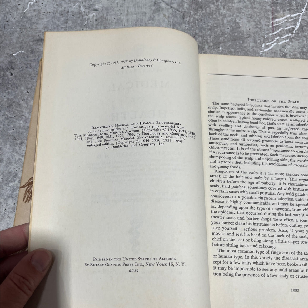 a modern medical and health library for the family book, by unknown, 1959 Hardcover image 3