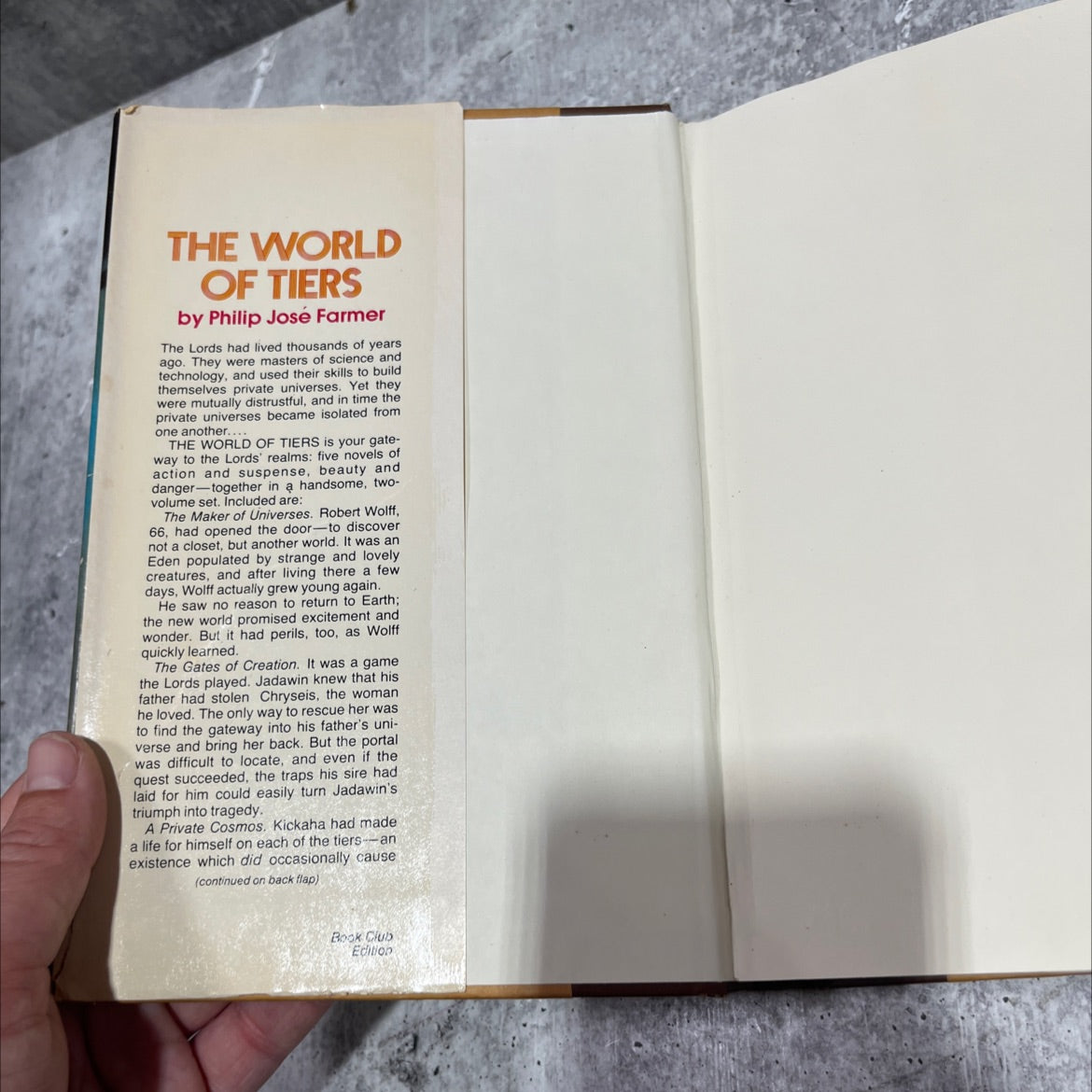 a private cosmos behind the walls of terra book, by Philip José Farmer, 1977 Hardcover image 4