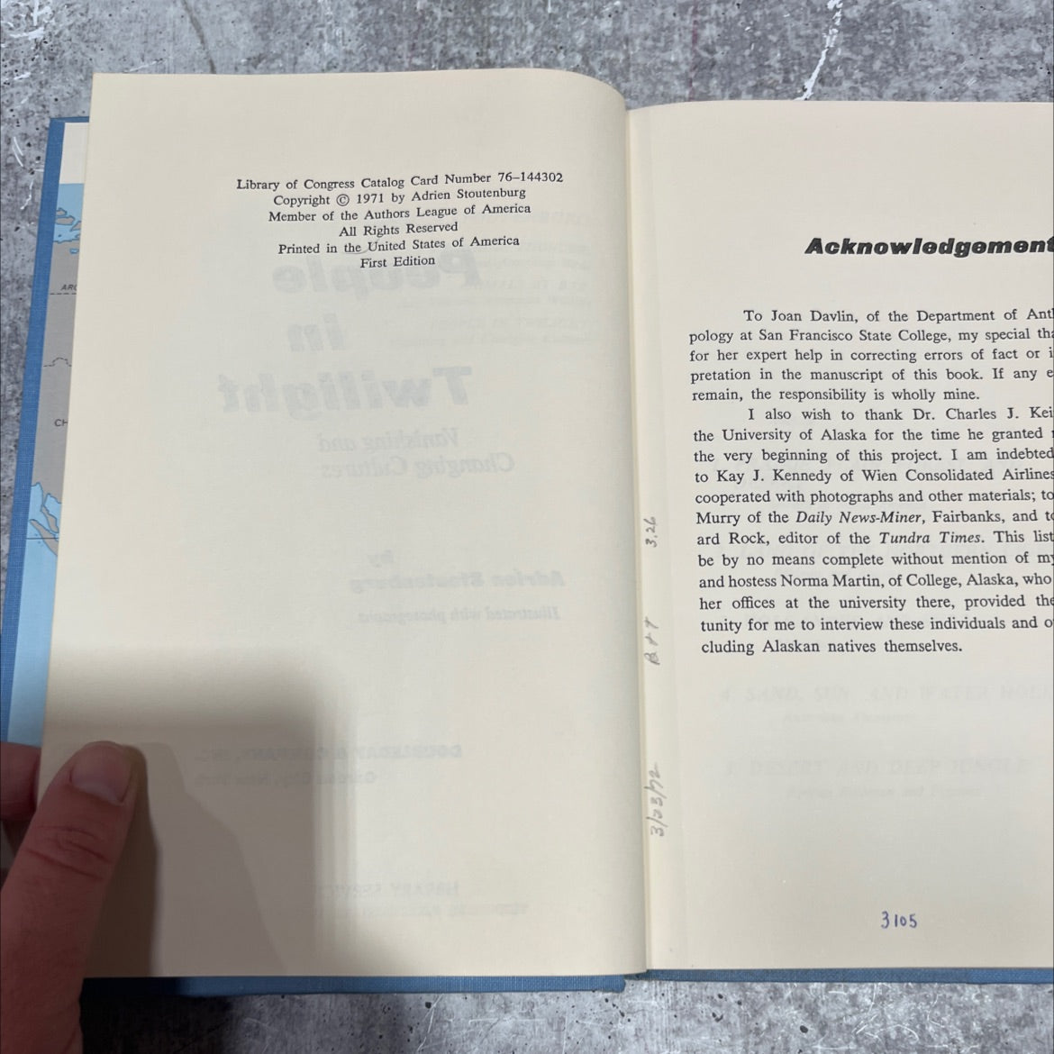 a vanishing thunder: extinct and threatened american birds book, by adrien stoutenburg, 1971 Hardcover image 3
