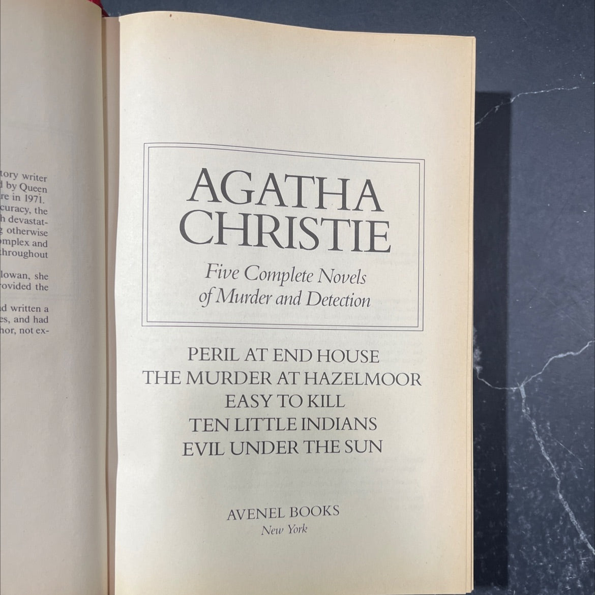 agatha christie: 5 complete novels of murder and detection book, by Agatha Christie, 1986 Hardcover image 2