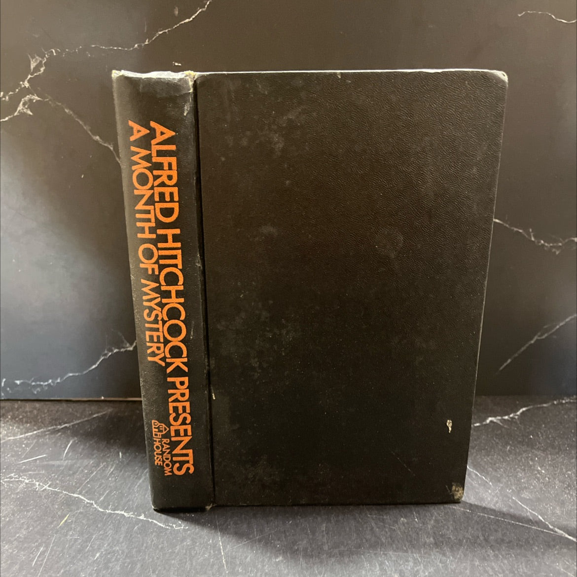 alfred hitchcock presents: a month of mystery book, by unknown, 1969 Hardcover image 1