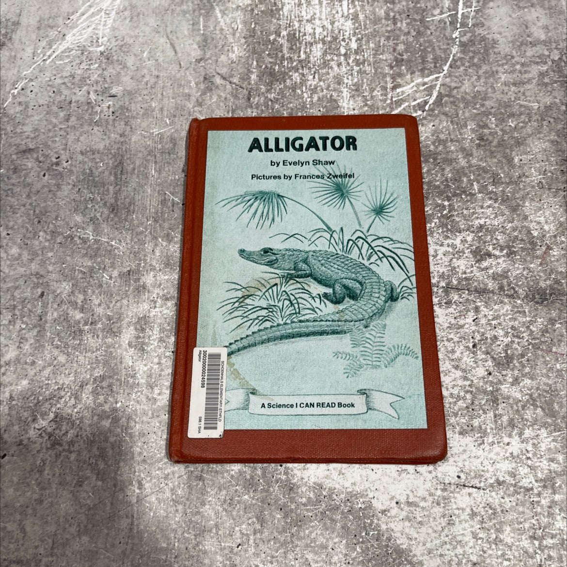 alligator book, by Evelyn Shaw, 1972 Hardcover image 1