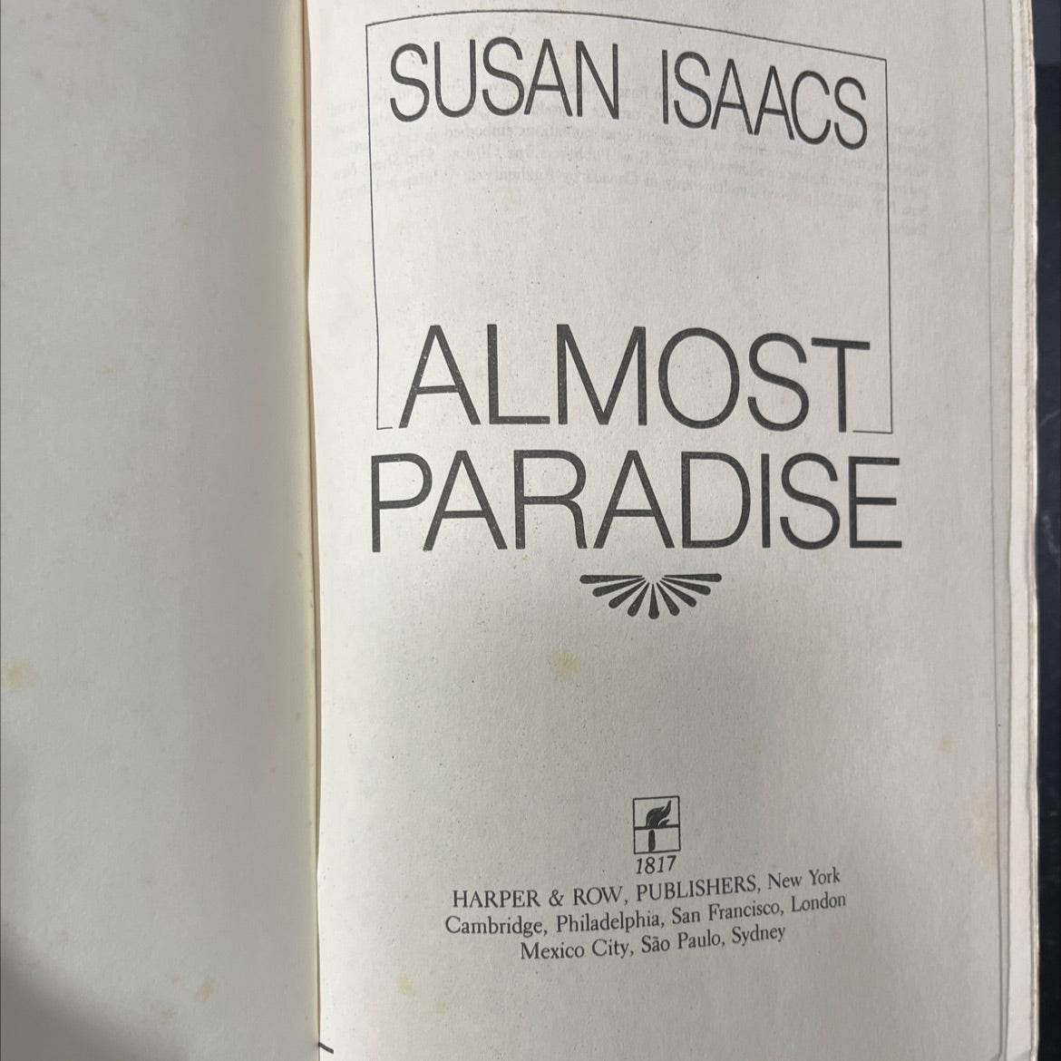 almost paradise book, by susan isaacs, 1984 Hardcover image 2