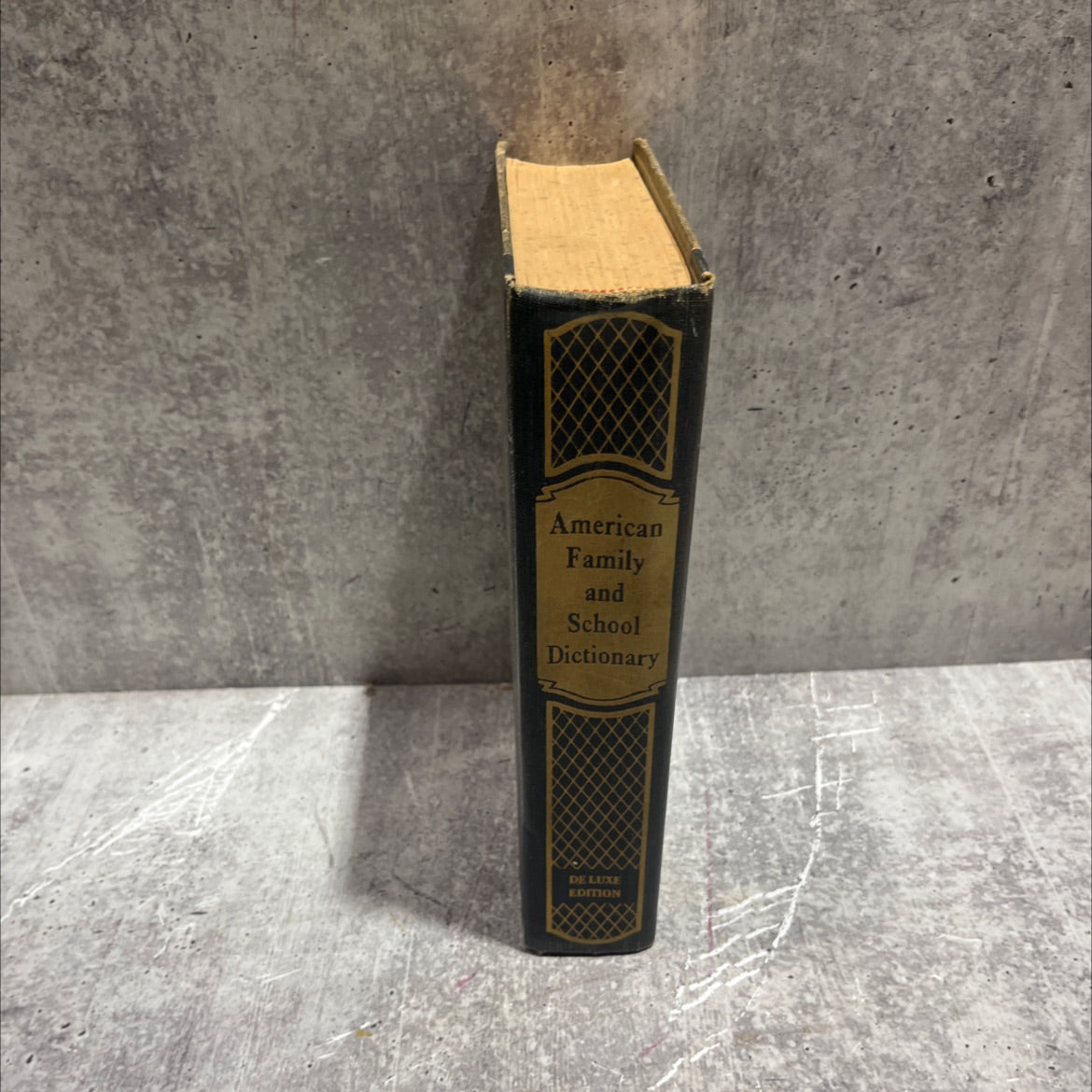 american family & school dictionary book, by jess stein, 1955 Hardcover image 4