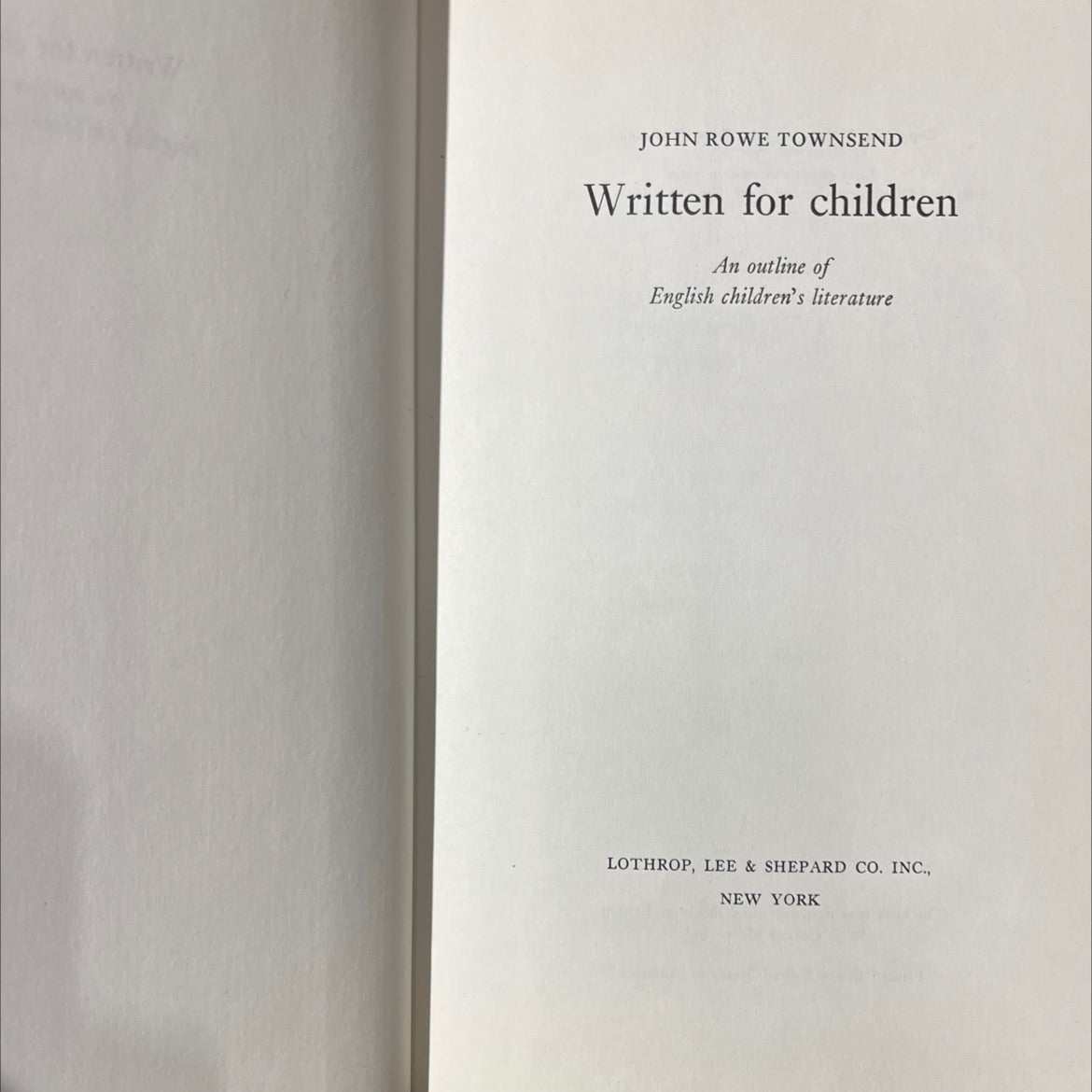 an outline of english children's literature book, by john rowe townsend, 1967 Hardcover image 2