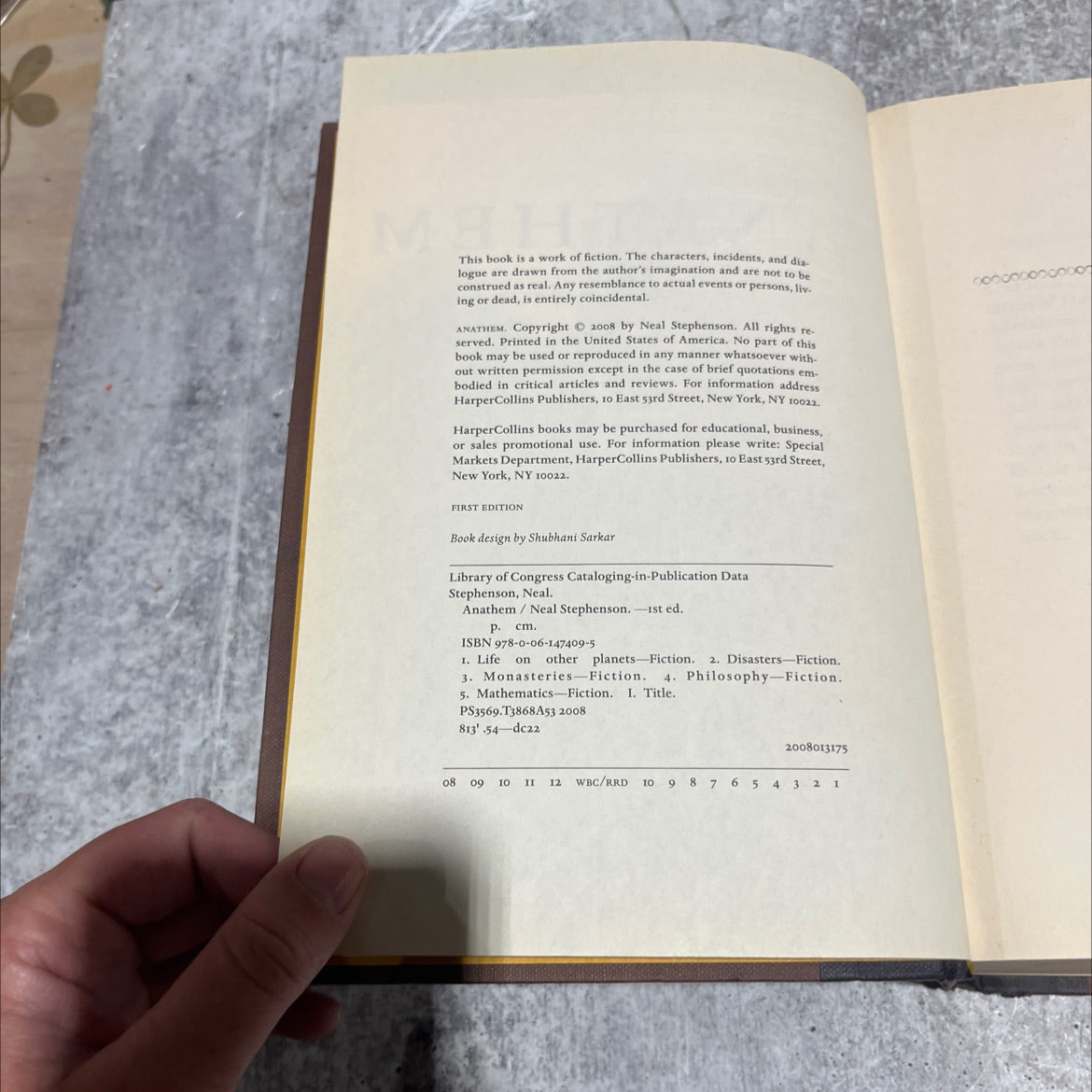 anathem book, by neal stephenson, 2008 Hardcover image 3