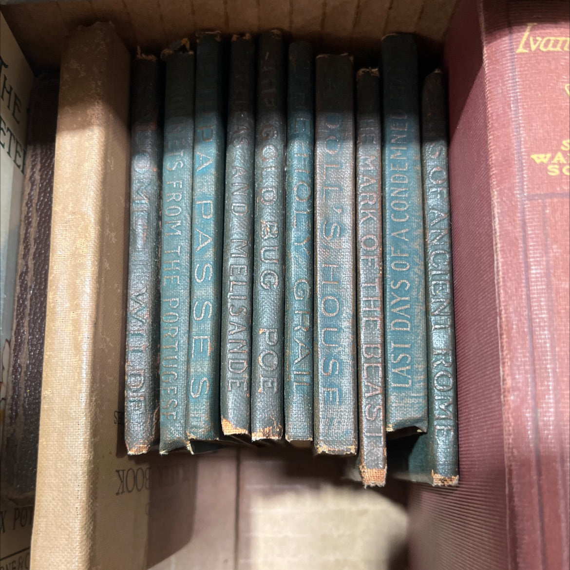 Mini book collection - ancient rome book, by unknown, 1970 Hardcover image 2
