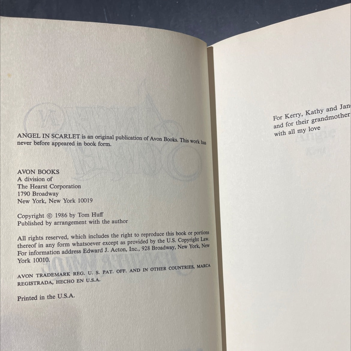 angel in scarlet book, by tom huff, 1986 Hardcover image 3