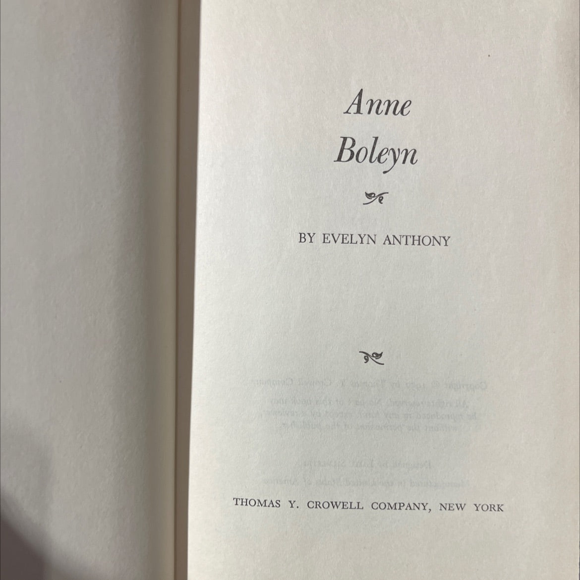anne boleyn book, by evelyn anthony, 1957 Hardcover image 2