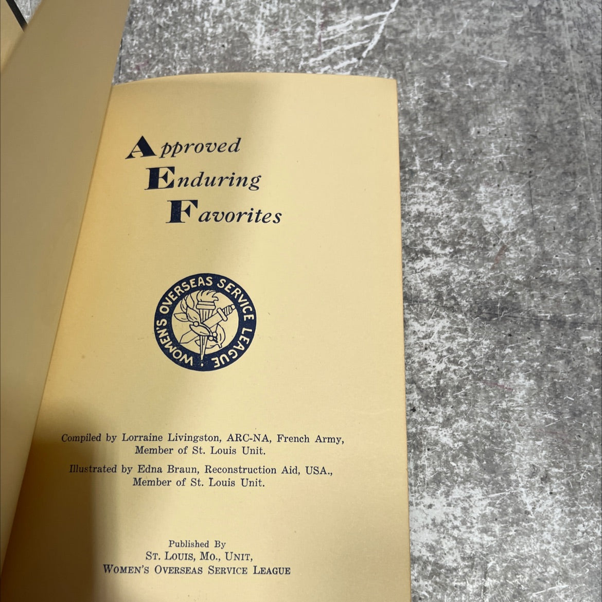 approved enduring favorites overseas women's service book, by lorraine livingston, 1982 Hardcover image 2