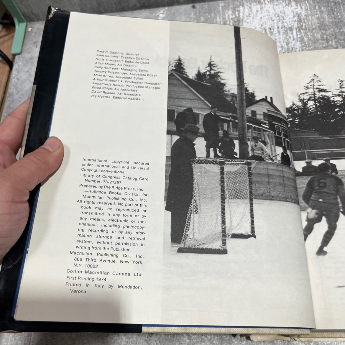 arena the hockey encyclopedia book, by Gary Ronberg, 1974 Hardcover image 3