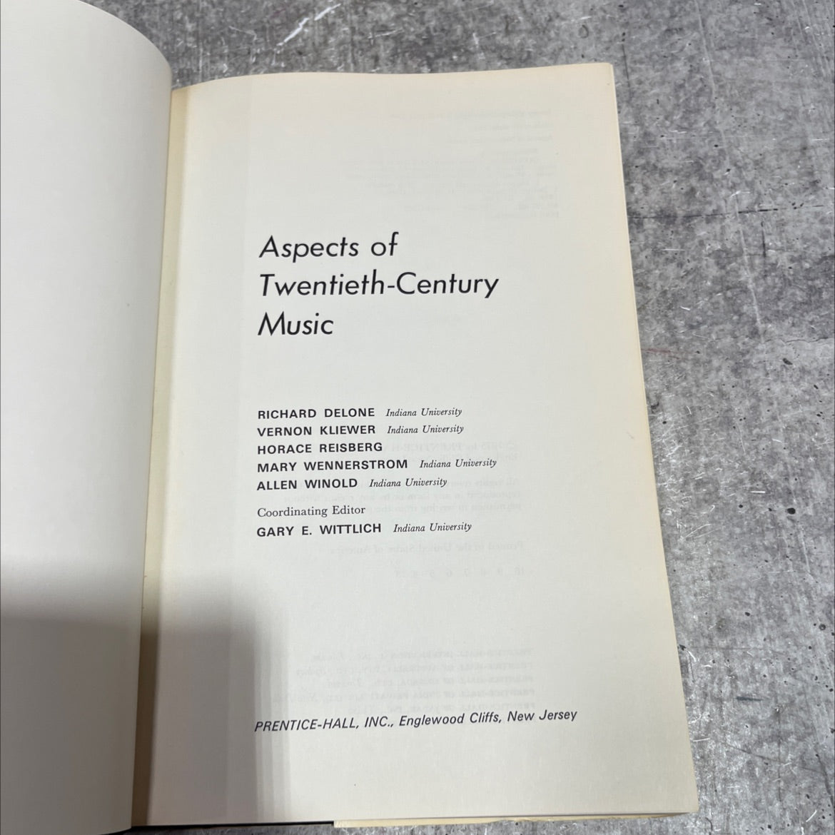 aspects of twentieth-century music book, by richard delone, vernon kliewer, horace reisberg, mary wennerstrom, allen image 2
