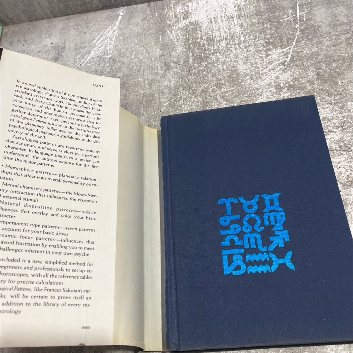 astrological patterns book, by Frances Sakoian, Betty Caulfield, 1980 Hardcover image 4