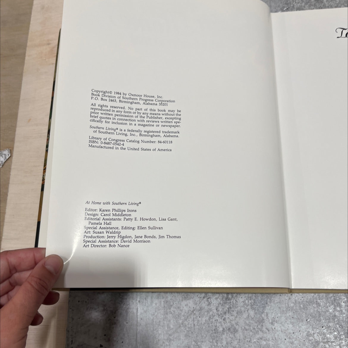 at home with southern living book, by edited by katherine pearson, 1984 Hardcover image 3