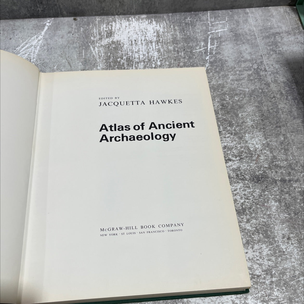 atlas of ancient archaeology book, by jacquetta hawkes, 1974 Hardcover image 2