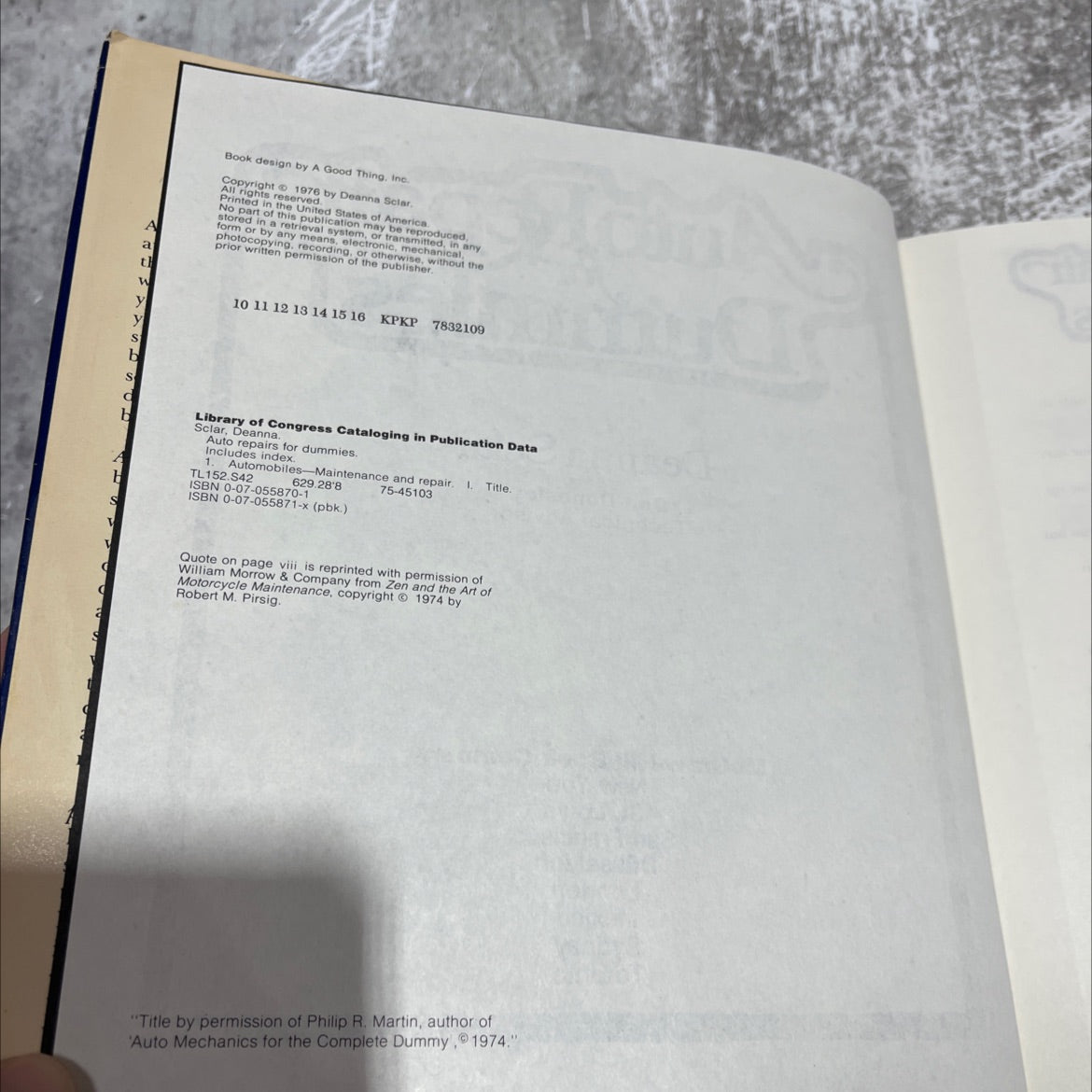 auto repair dummies book, by Deanna Sclar, 1976 Hardcover image 3