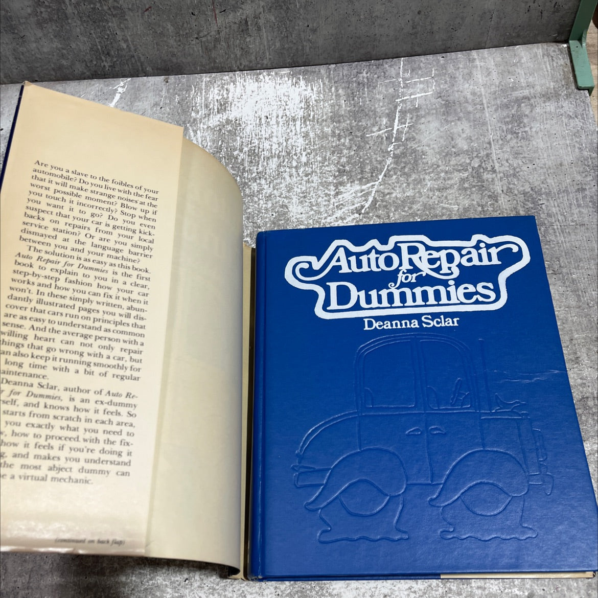 auto repair dummies book, by Deanna Sclar, 1976 Hardcover image 4