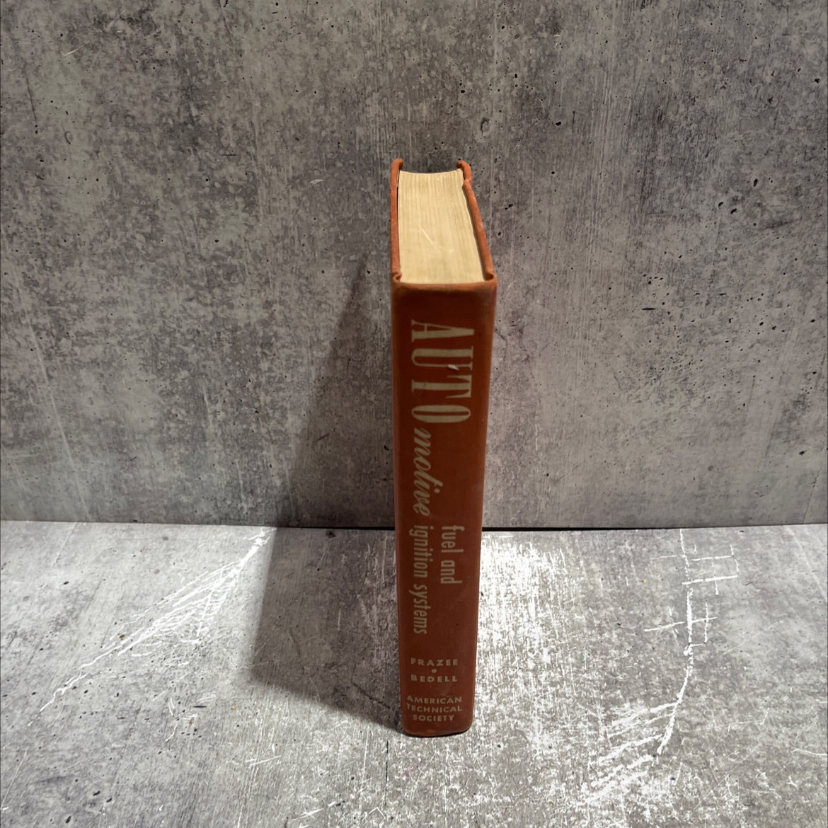 automotive fuel and ignition systems book, by irving frazee, william landon, ernest venk, walter billi et, 1962 image 4