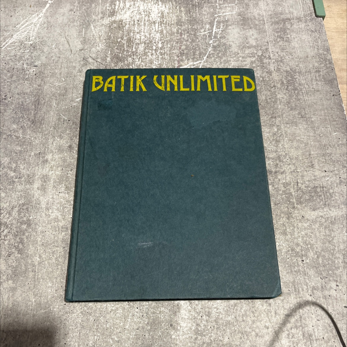 batik unlimited book, by joanifer gibbs, 1974 Hardcover image 1