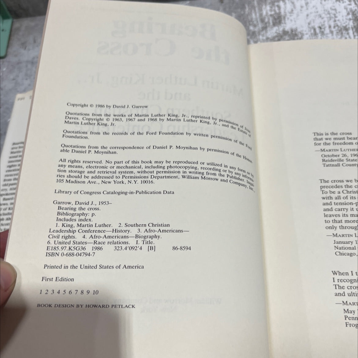 bearing the cross martin luther king, jr., and the southern christian leadership conference book, by david j. garrow, image 3