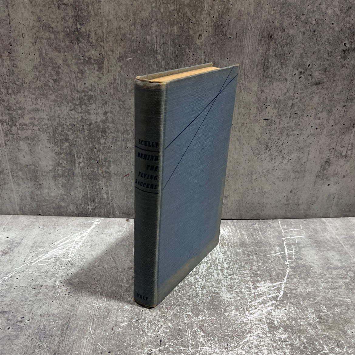 behind the flying saucers book, by frank scully, 1950 Hardcover image 1