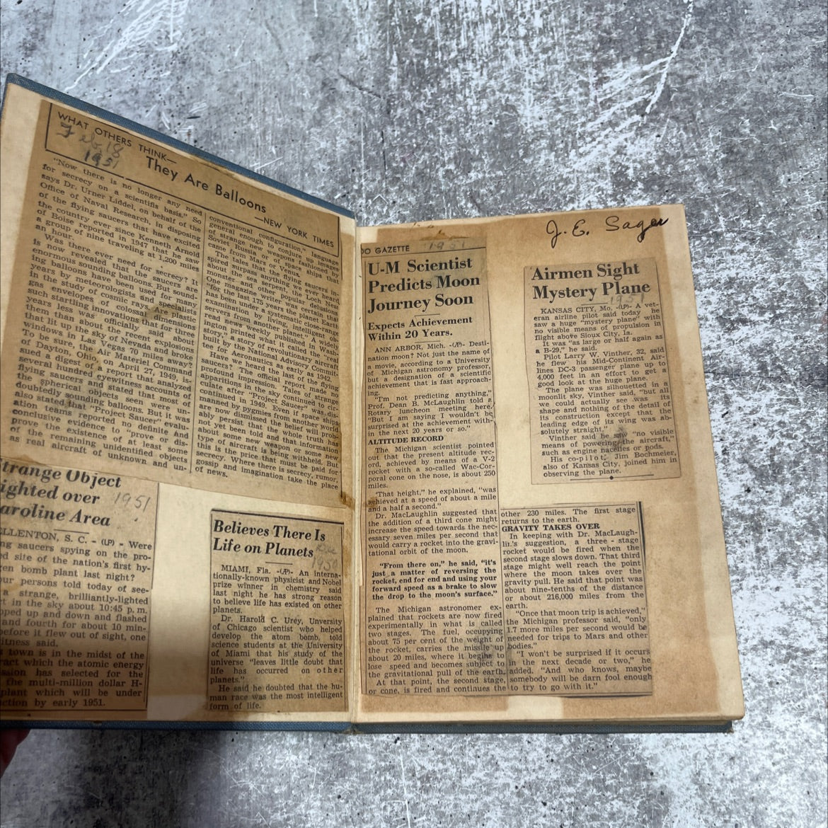 behind the flying saucers book, by frank scully, 1950 Hardcover image 4