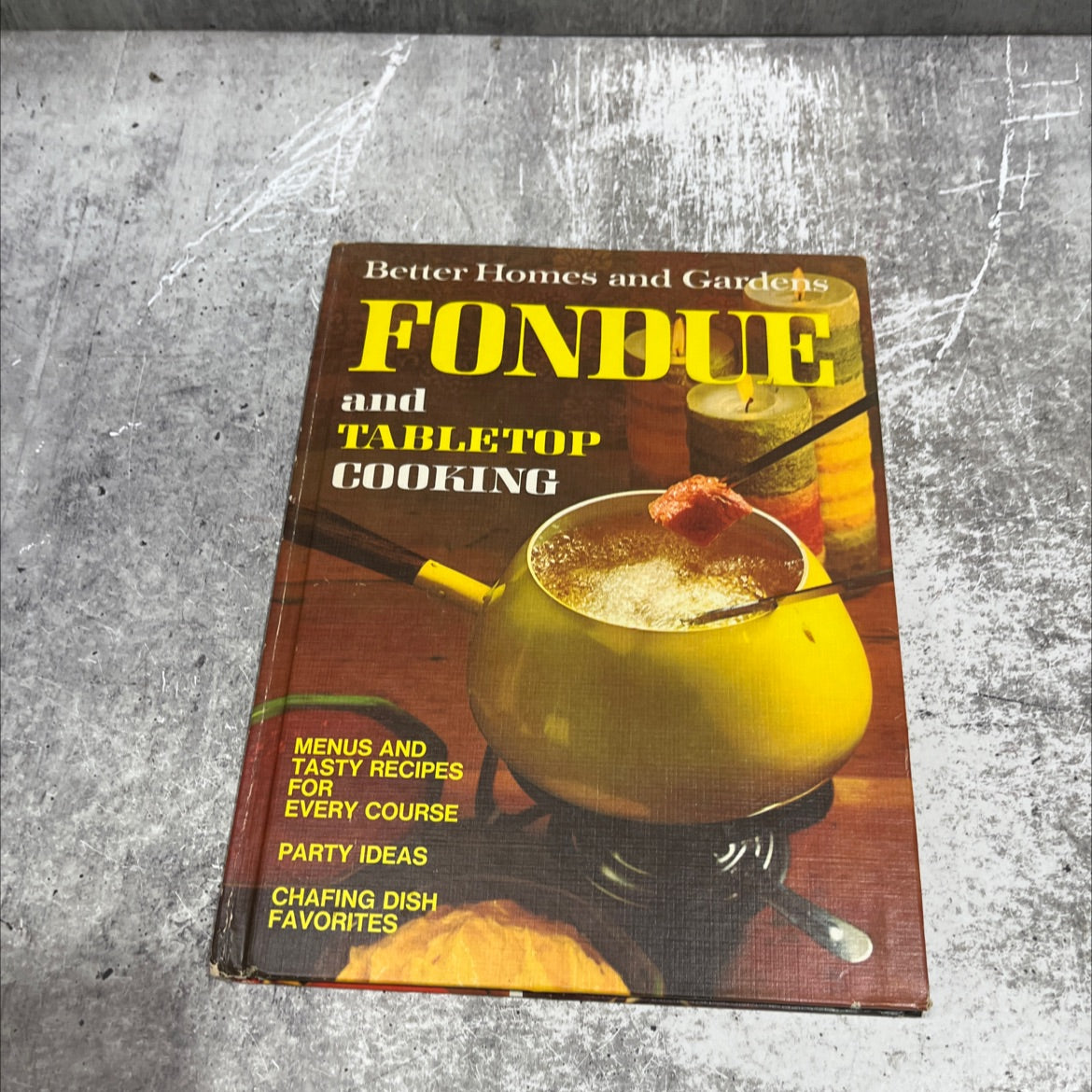 better homes and gardens fondue and tabletop cooking book, by unknown, 1970 Hardcover image 1