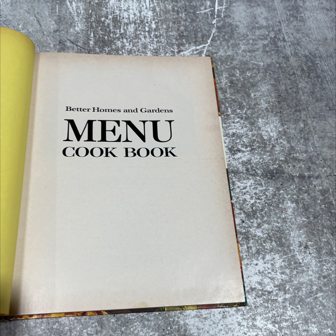 better homes and gardens menu cook book book, by unknown, 1972 Hardcover image 2