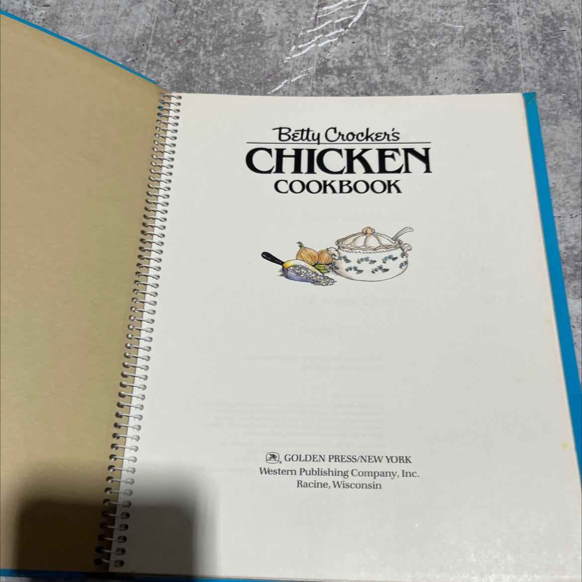 betty crocker's chicken cookbook book, by unknown, 1984 Hardcover image 2