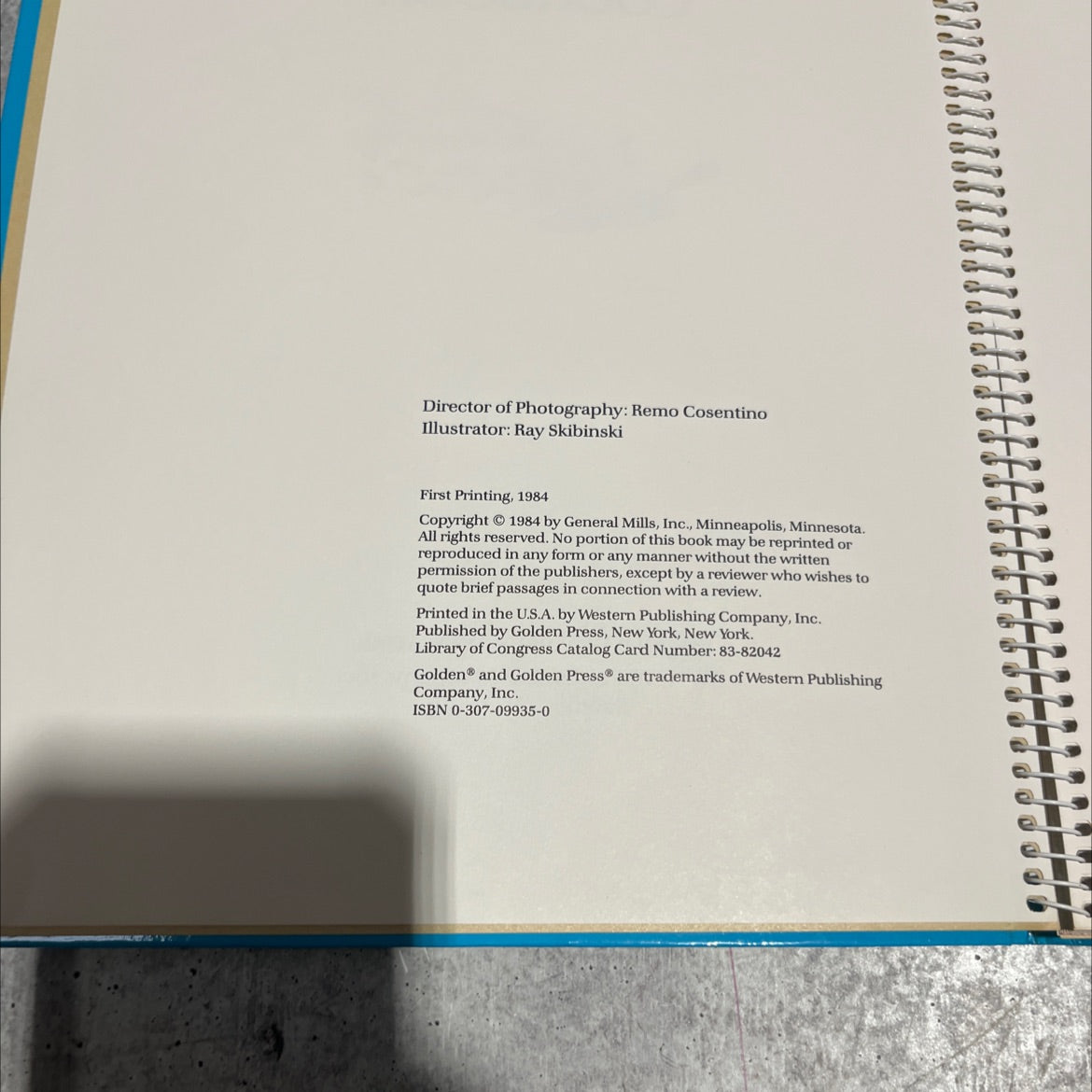 betty crocker's chicken cookbook book, by unknown, 1984 Hardcover image 3