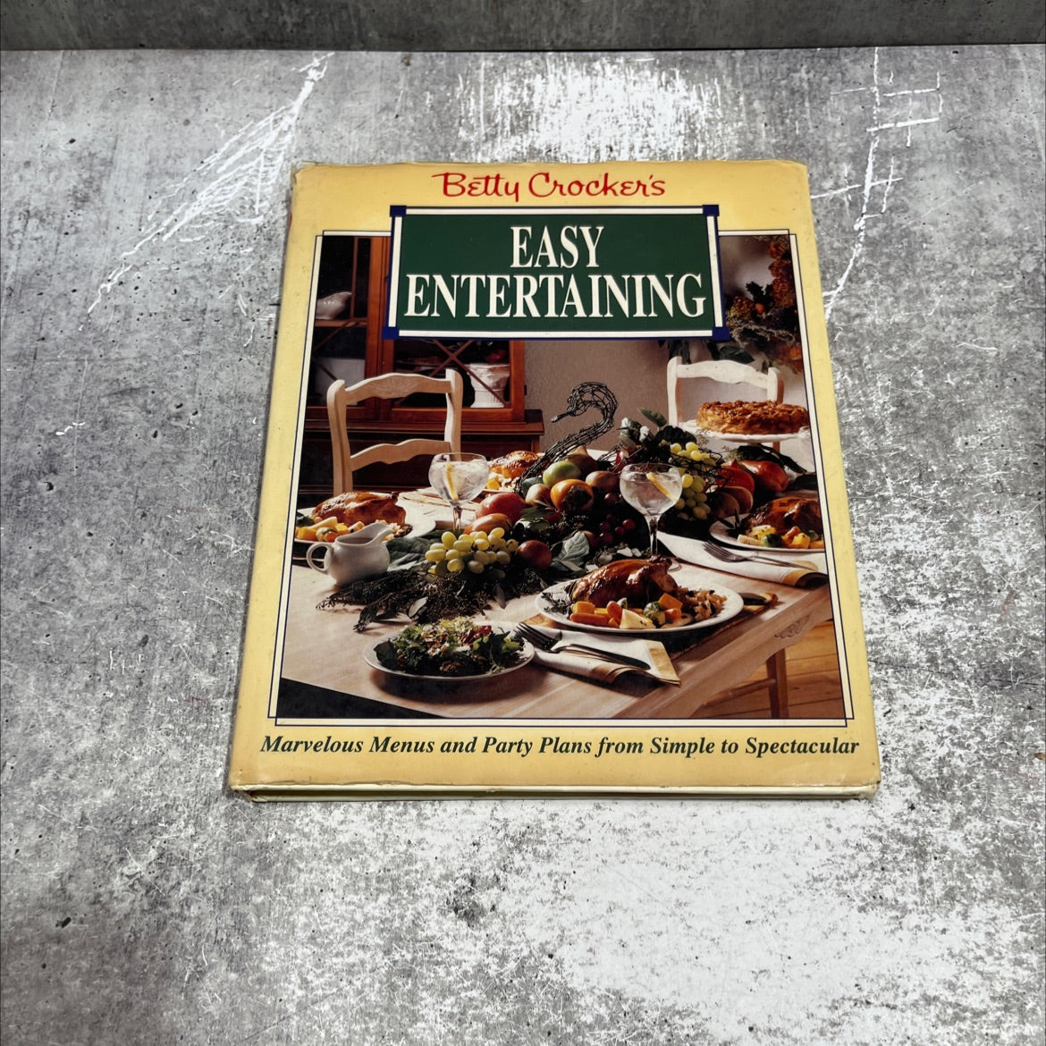 betty crocker's easy entertaining recipes book, by julie turnbull, 1992 Hardcover image 1