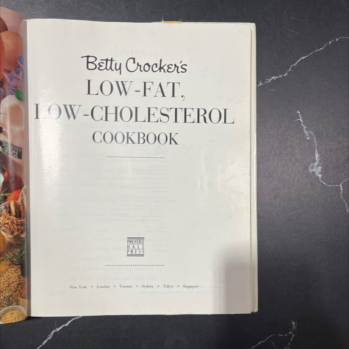 betty crocker's low-fat, low-cholesterol cookbook book, by betty crocker, 1991 Hardcover, First Edition, Vintage image 2