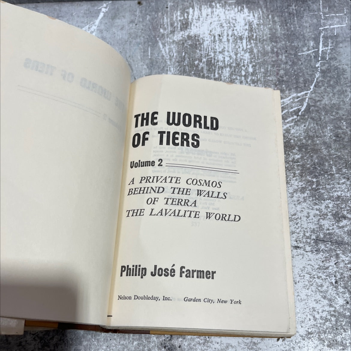 bi ro grow the world of tiers volume 2 a private cosmos behind the walls of terra the lavalite world book, by Philip image 2
