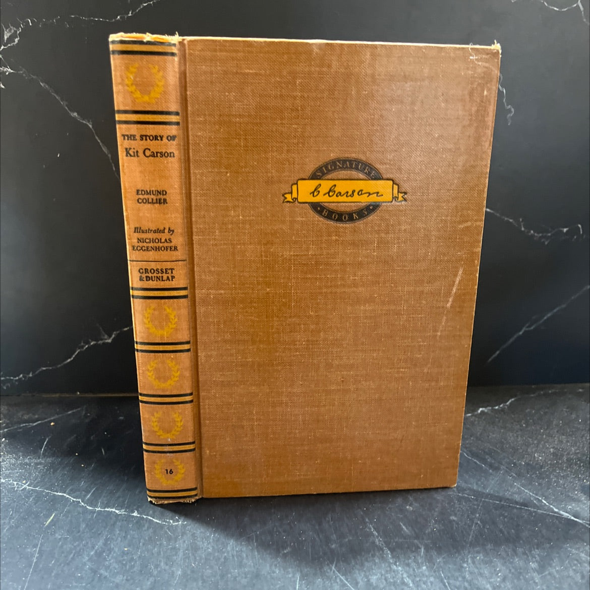 bill merry xmas the story of dad kit carson book, by edmund collier, 1953 Hardcover image 1
