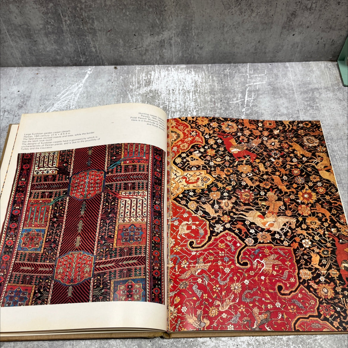 book of oriental carpets and rugs book, by ian bennett hamlyn, 1972 Hardcover image 4