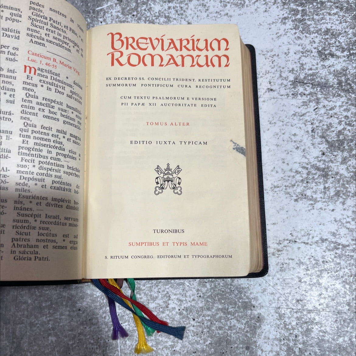 breviarium romanum book, by unknown, 1970 Leather image 2