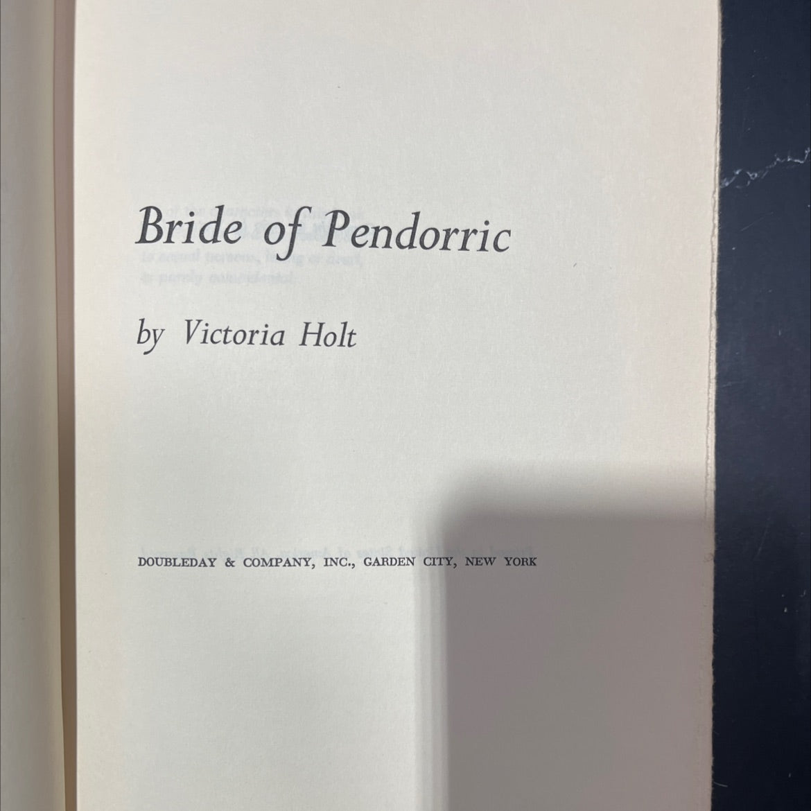 bride of pendorric book, by victoria holt, 1963 Hardcover image 2