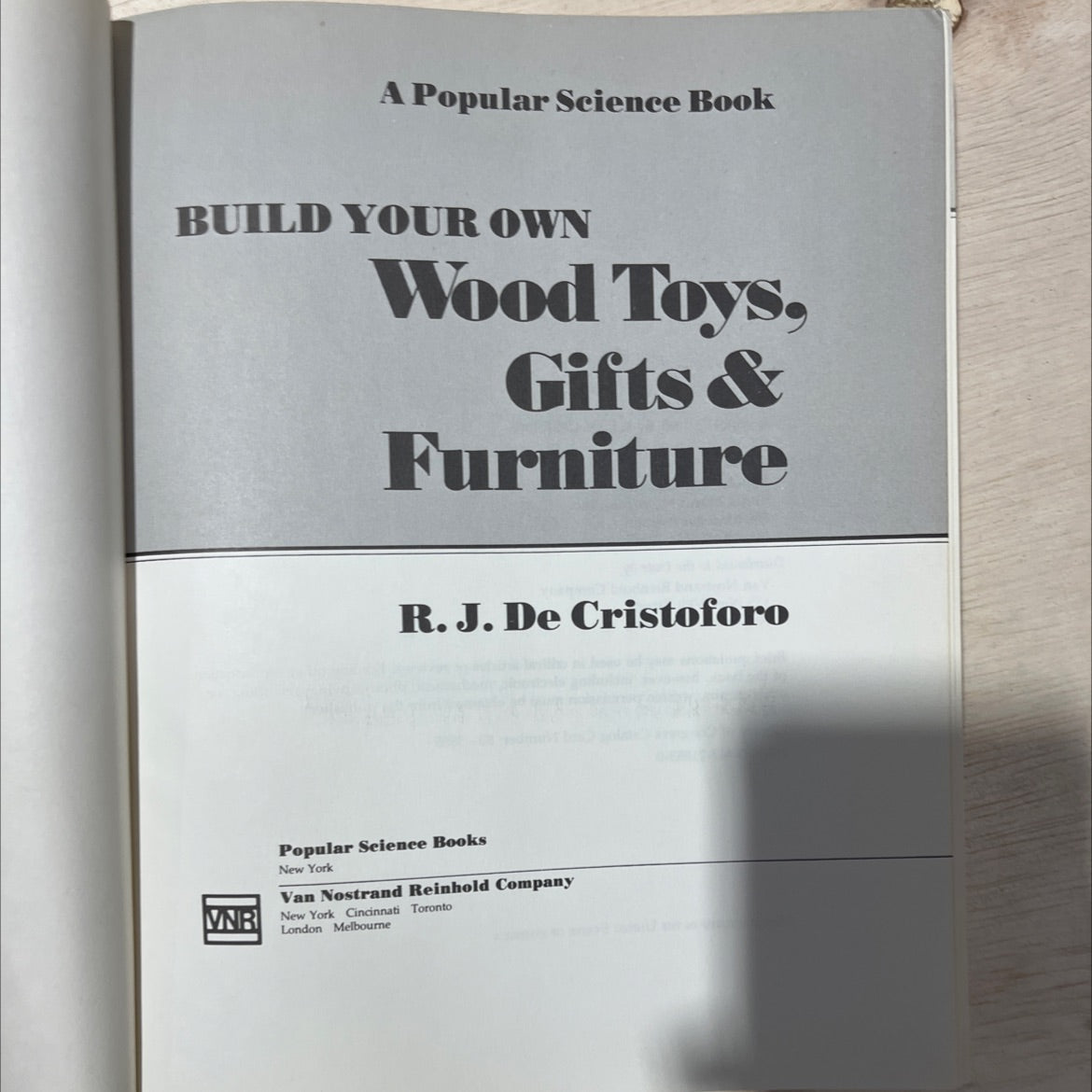 build your own wood toys, gifts & furniture book, by R. J. De Cristoforo, 1981 Hardcover, Vintage image 2