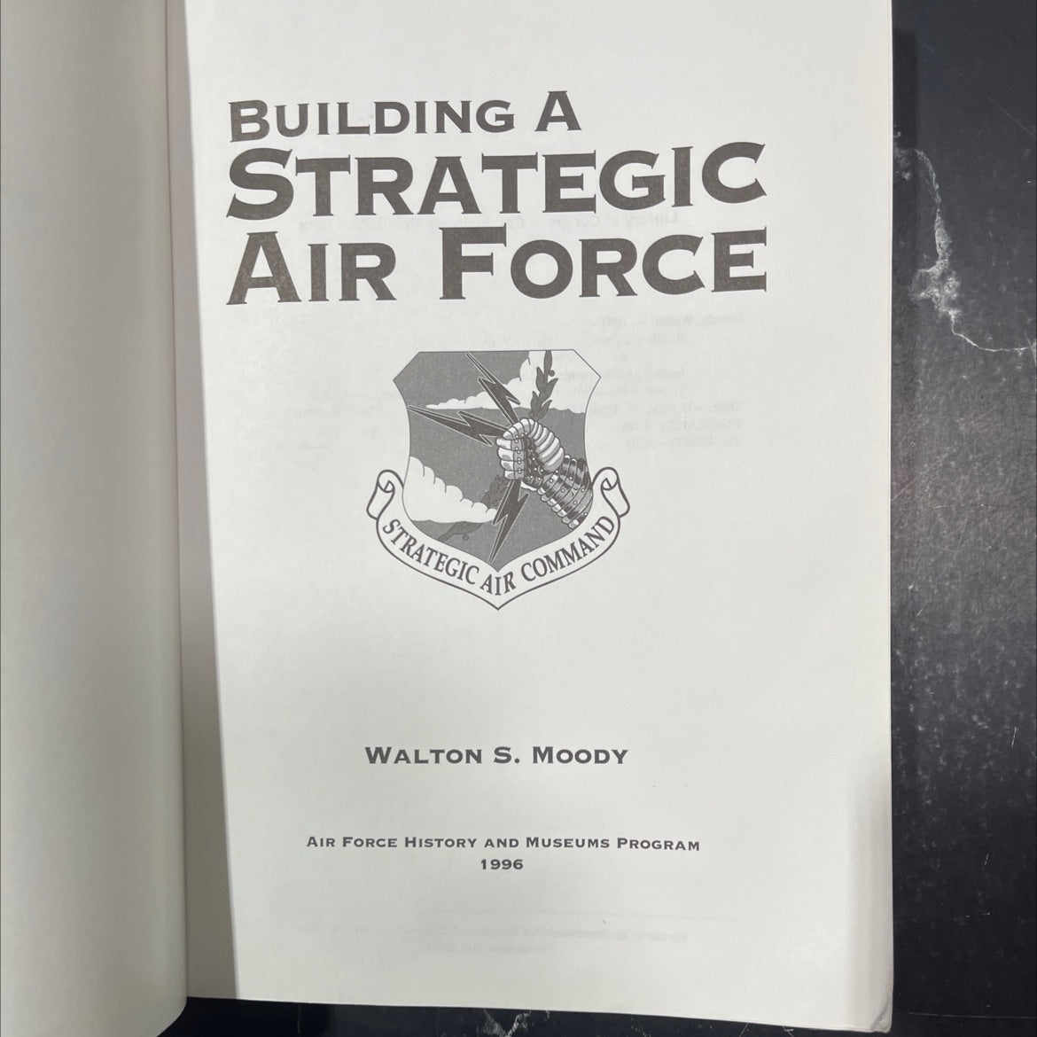 building a strategic air force book, by walton s. moody, 1996 Paperback image 2