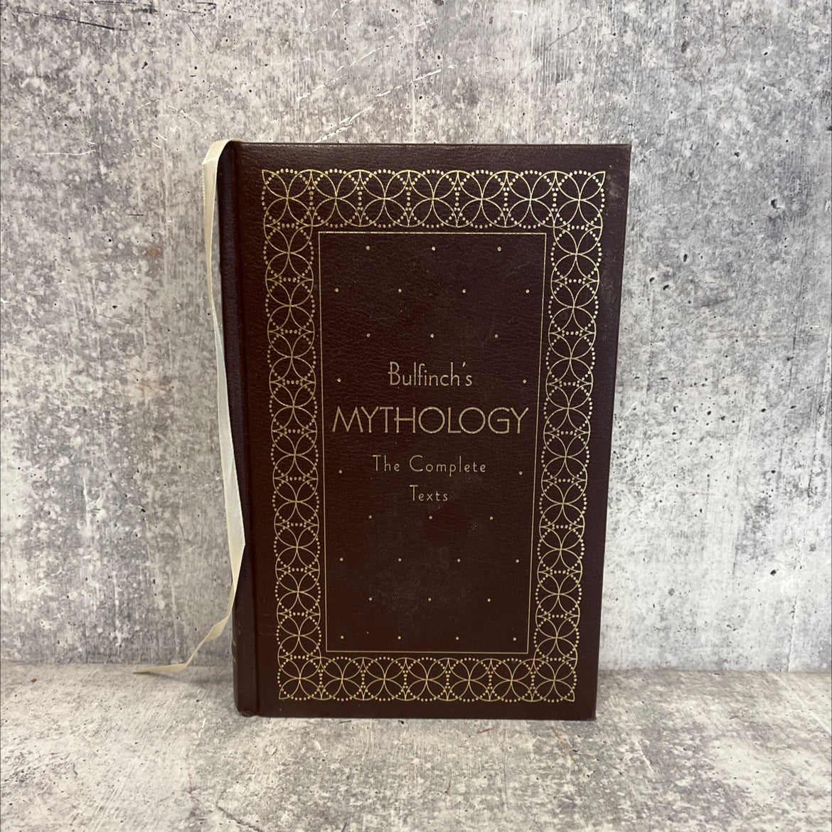 bulfinch's mythology the complete texts book, by Thomas Bulfinch, 2005 Leather image 1