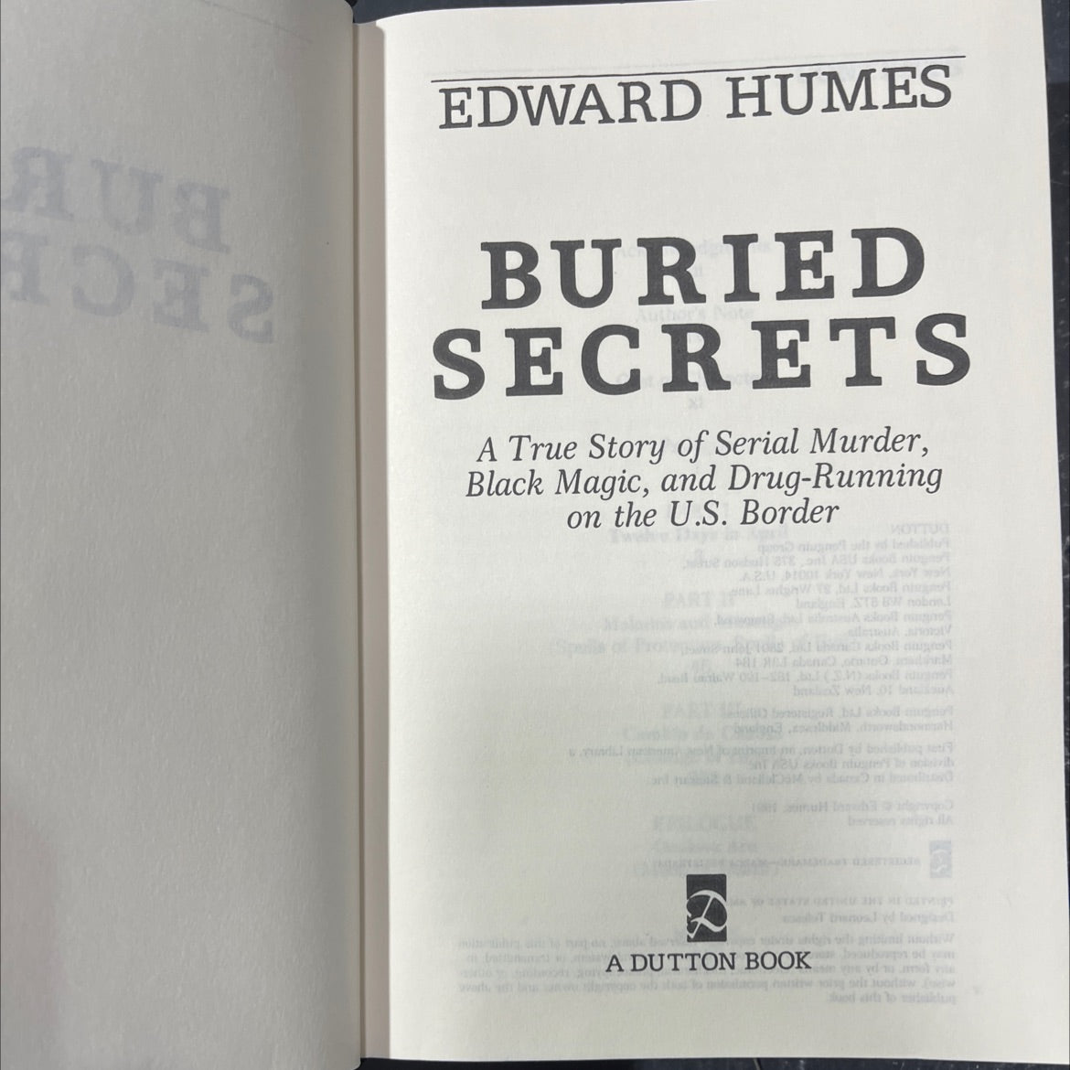 buried secrets a true story of serial murder black magic and drug-running on the u.s. border book, by edward humes, image 2