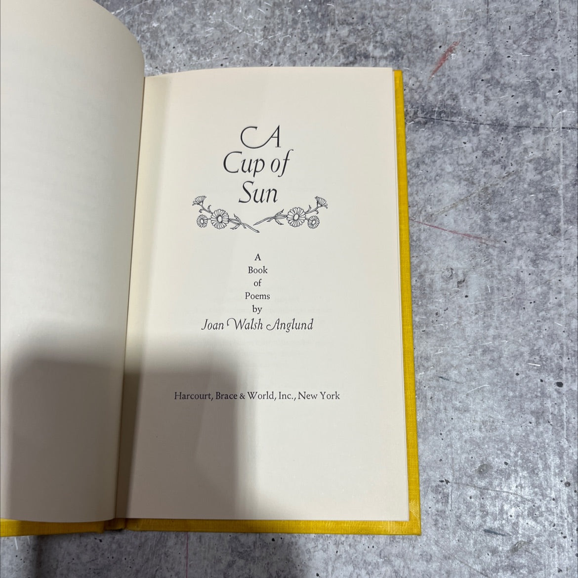 ca cup of sun a book of poems book, by Joan Walsh Anglund, 1967 Hardcover image 2