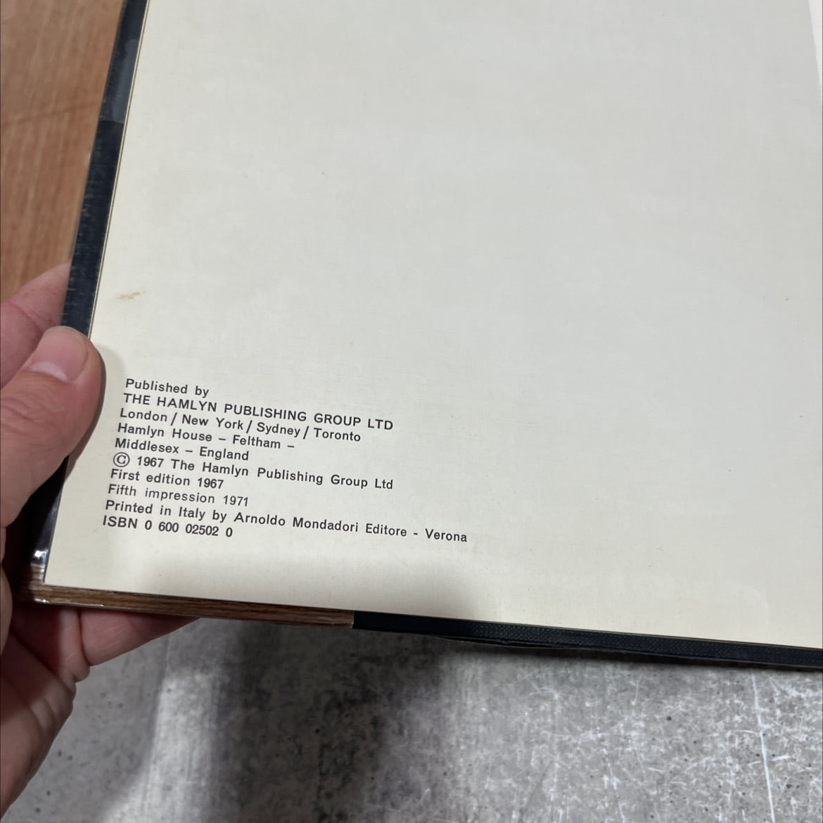 cars cars cars cars book, by S.C.H. Davis, 1971 Hardcover image 3