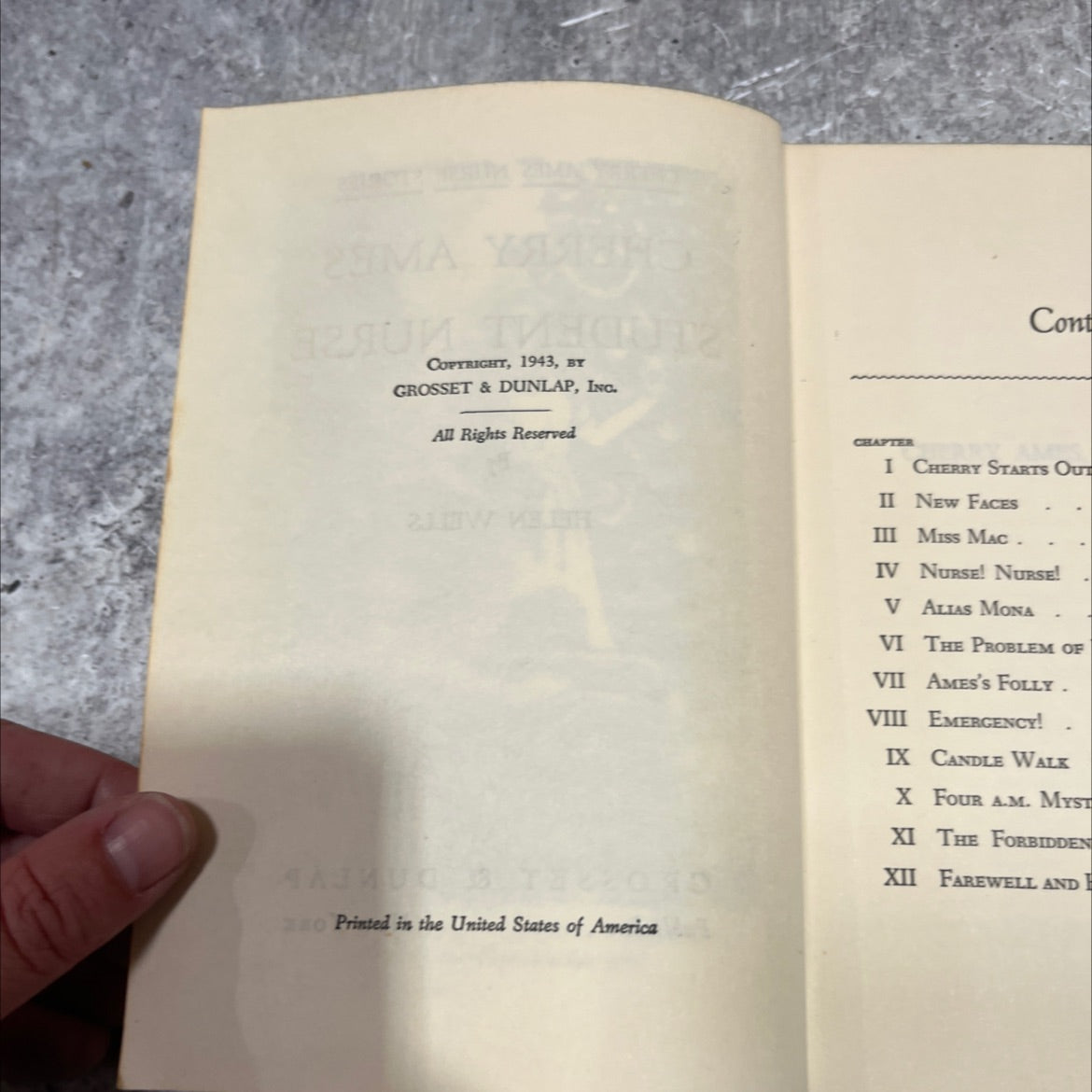 cherry ames nurse stories cherry ames student nurse tizbord book, by helen wells, 1943 Hardcover image 3