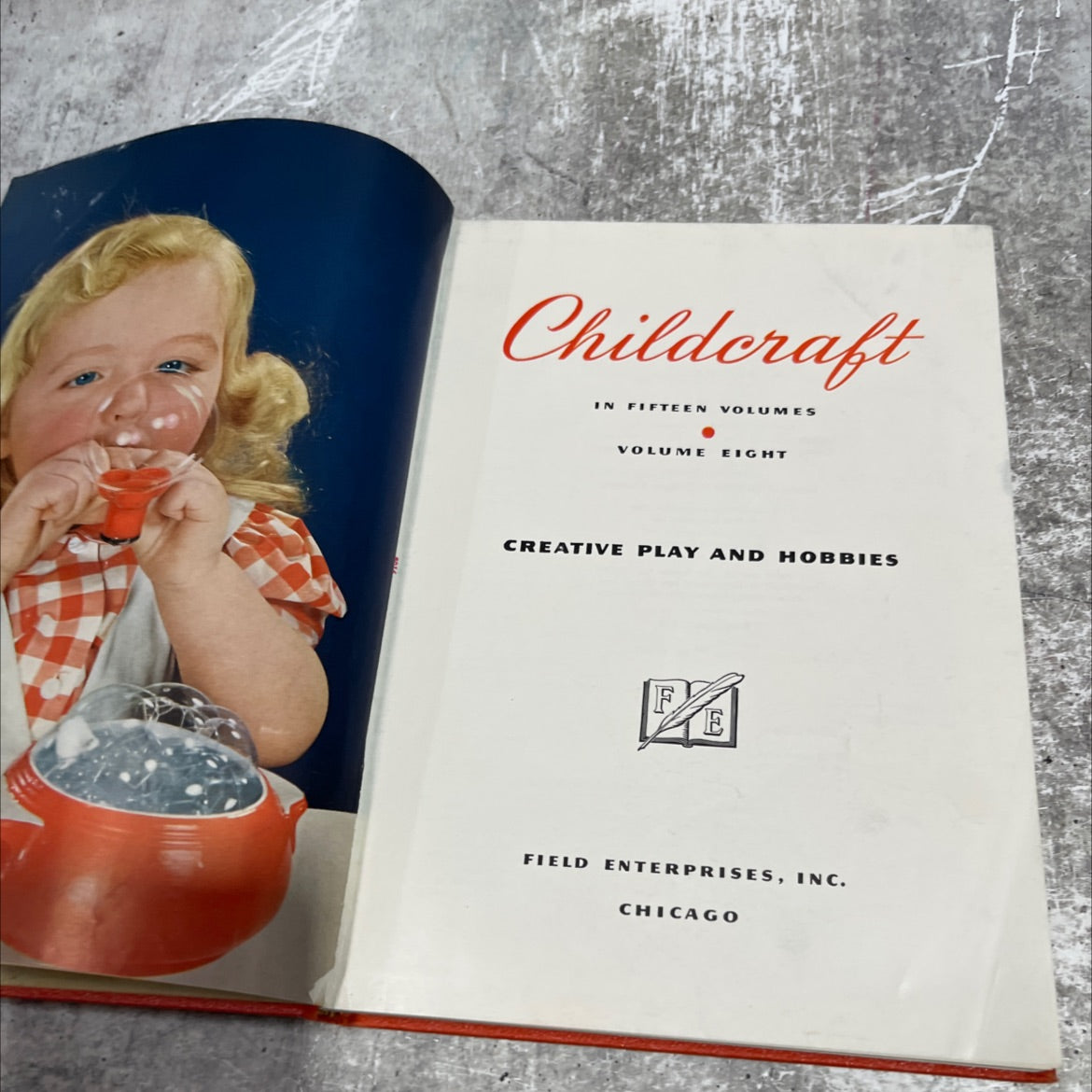 childcraft creative play and hobbies book, by unknown, 1954 Hardcover image 2