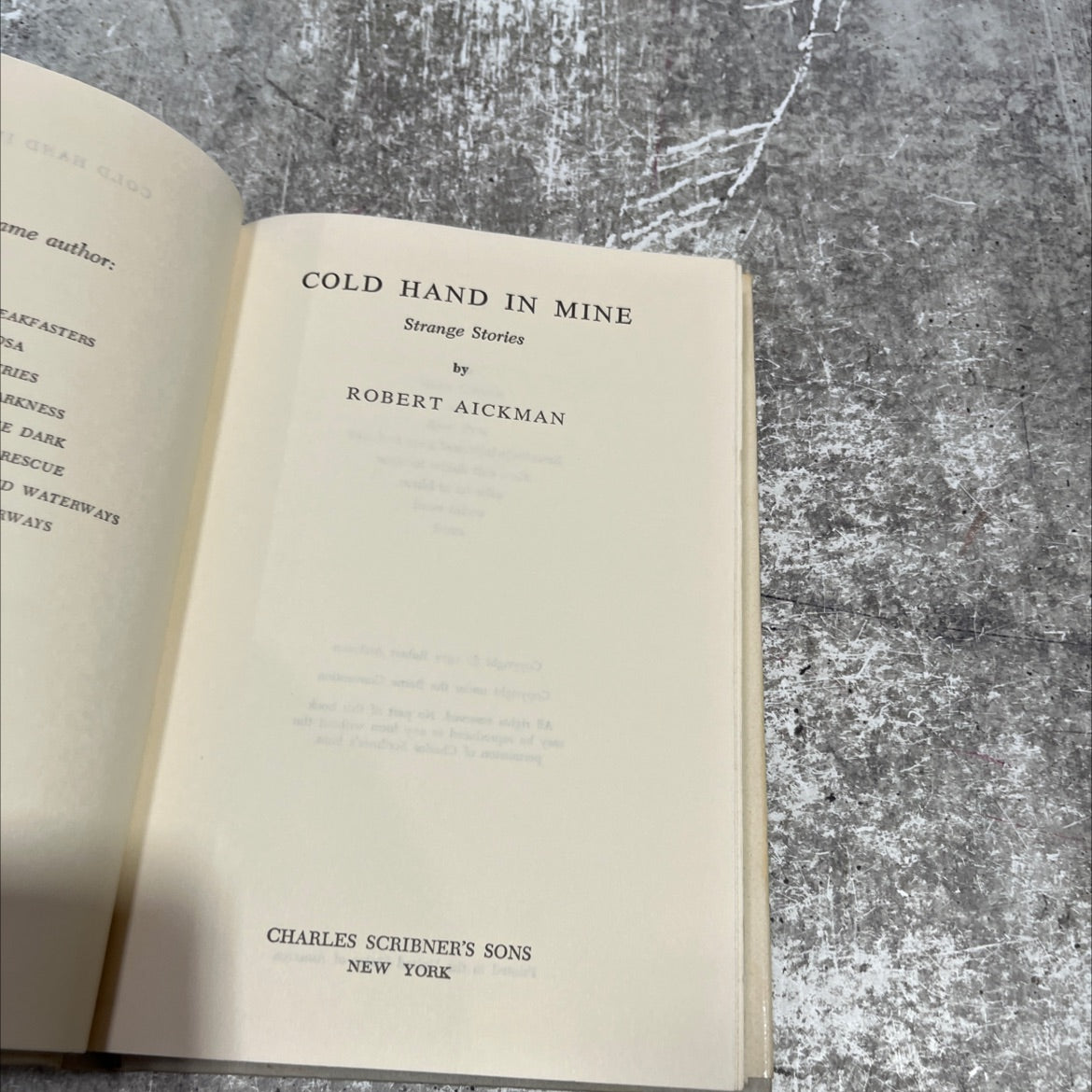 cold hand in mine strange stories book, by robert aickman, 1975 Hardcover image 2